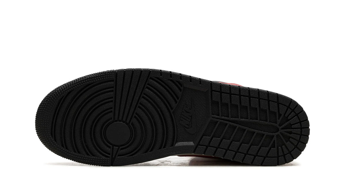 Air Jordan 1 Mid WMNS "Black Toe"