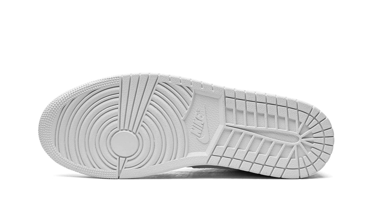 Air Jordan 1 Mid "Triple White"