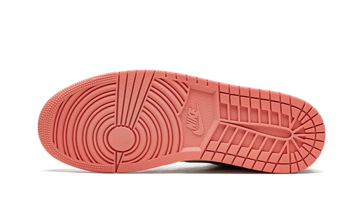 Air Jordan 1 Low WMNS "Light Madder Root"