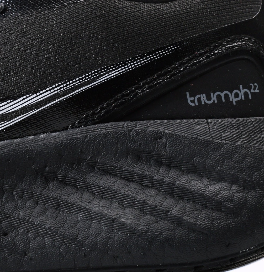 Saucony Triumph 22 Running Shoes | Breathable & Cushioned
