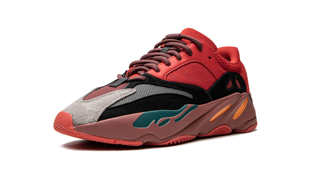 Yeezy BOOST 700 "High-Res Red"