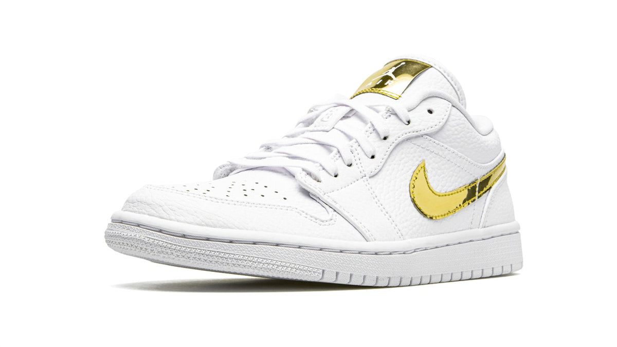 Air Jordan 1 Low SE WMNS "White Metallic Gold"