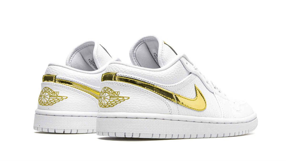 Air Jordan 1 Low SE WMNS "White Metallic Gold"