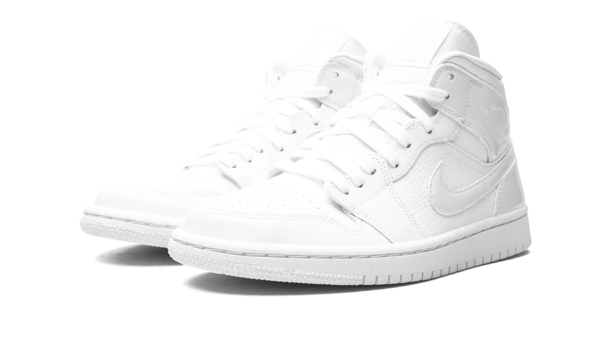 Air Jordan 1 Mid WMNS "Triple White"