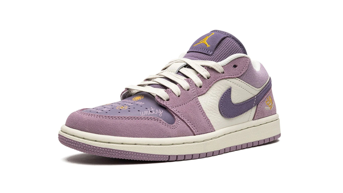 Air Jordan 1 Low ID WMNS "Unity"