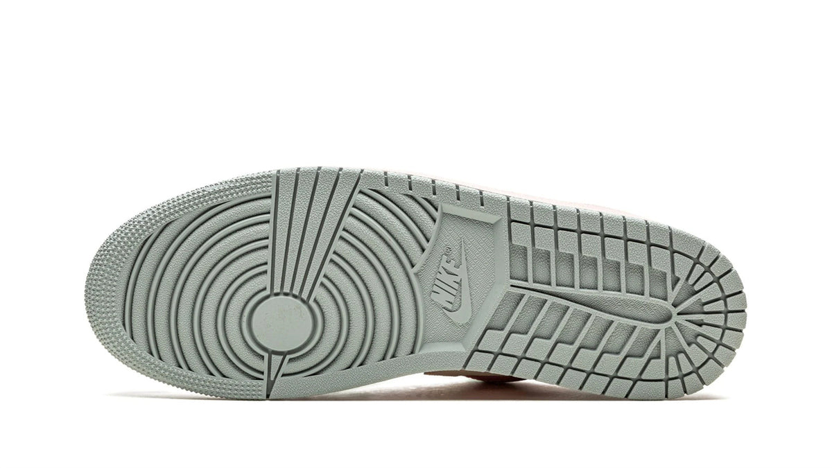 Air Jordan 1 Low SE "Easter Pastel"