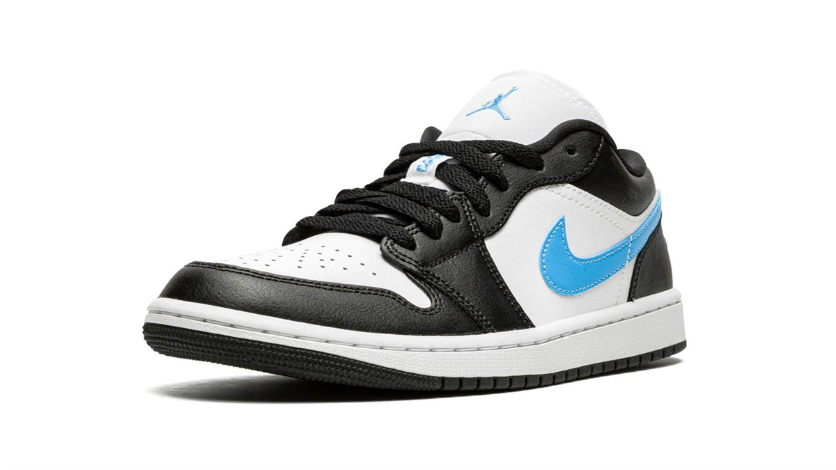 Air Jordan 1 Low WMNS "Black/University Blue"