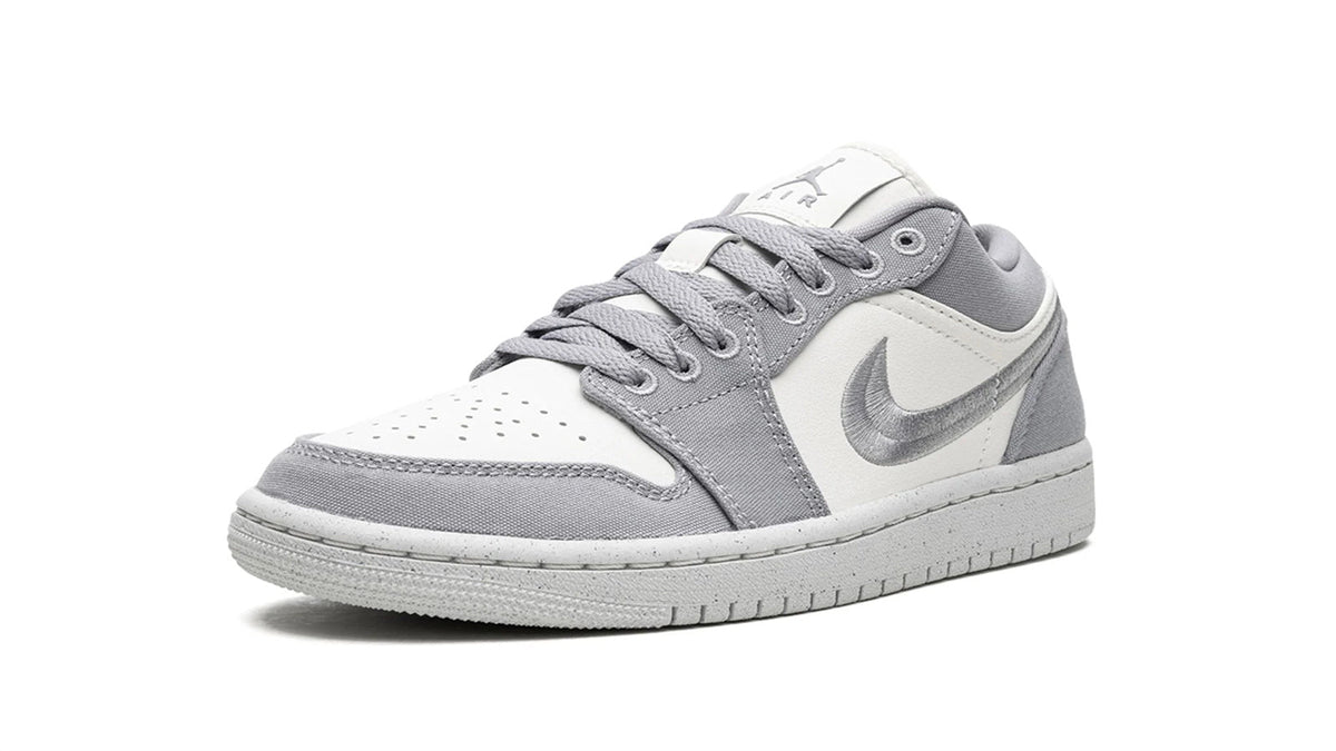 Air Jordan 1 Low SE WMNS "Light Steel Grey"