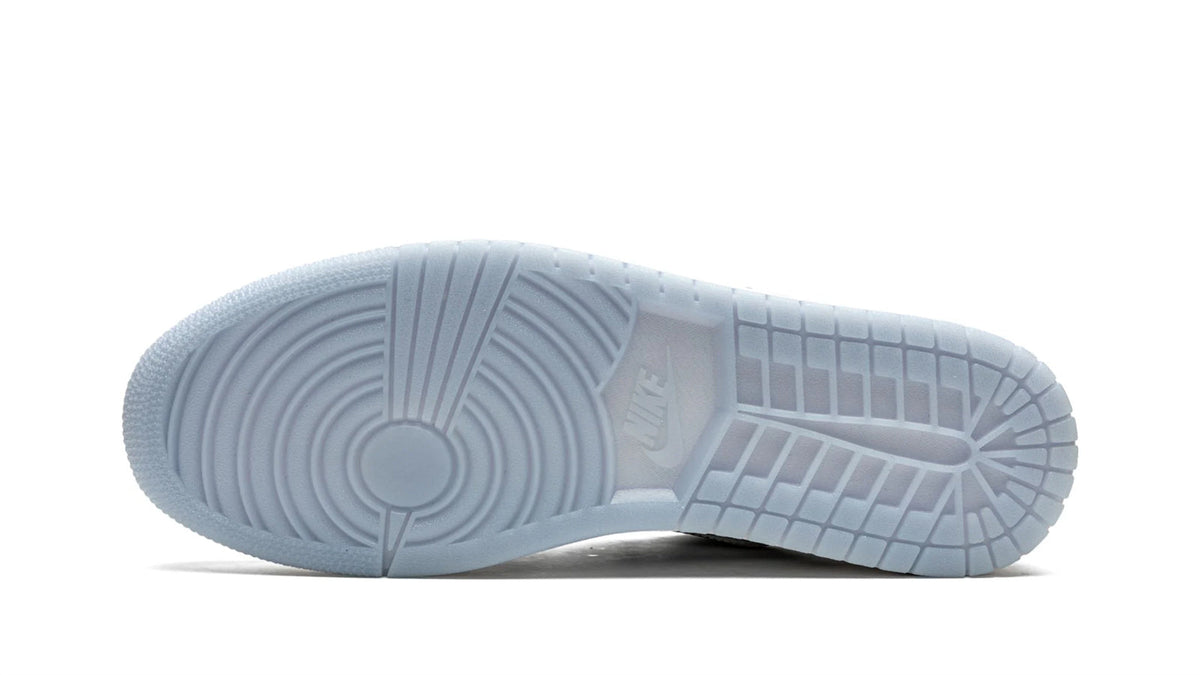 Air Jordan 1 Low WMNS "White/Wolf Grey"