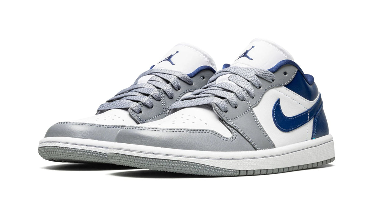 Air Jordan 1 Low WMNS "Stealth/French Blue"