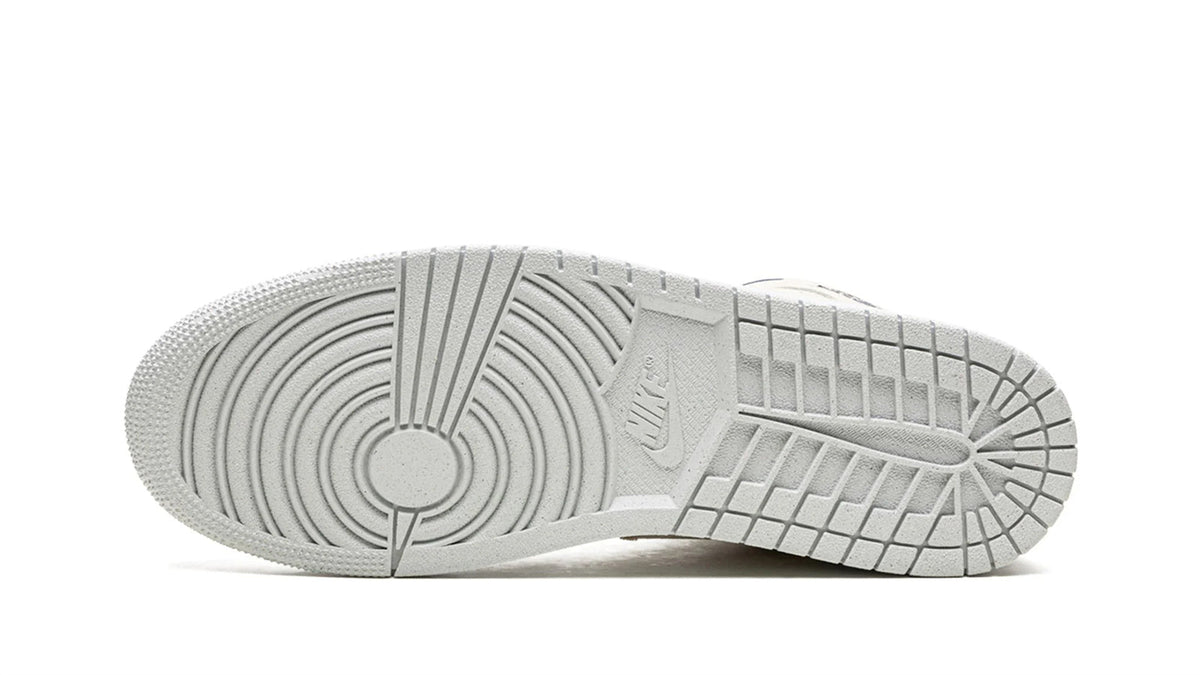 Air Jordan 1 Mid WMNS "Sanddrift"