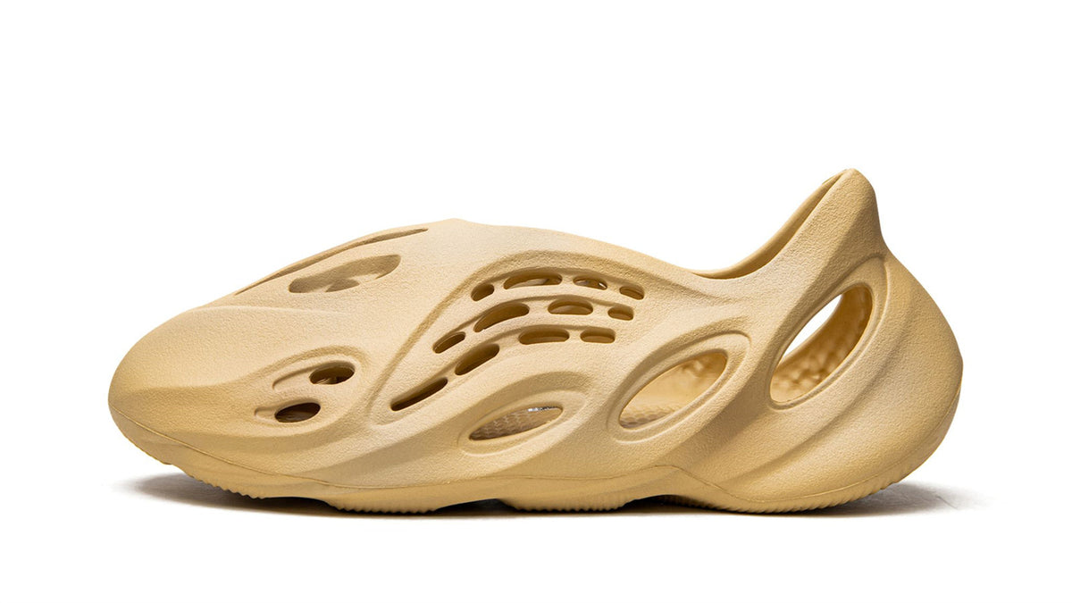 Yeezy FOAM RUNNER "Desert Sand"