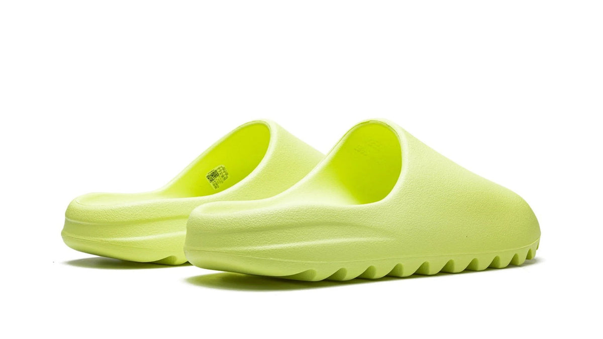 Yeezy SLIDE "Glow Green 2022"