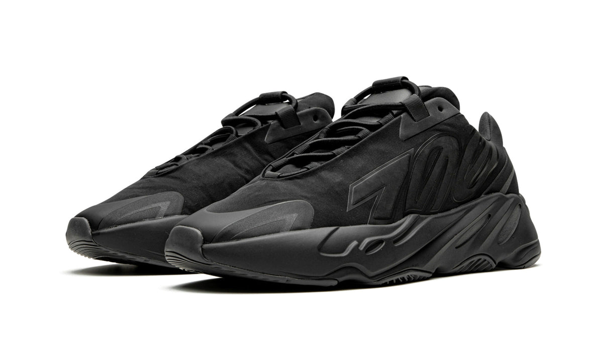 Yeezy BOOST 700 MNVN "Triple Black"