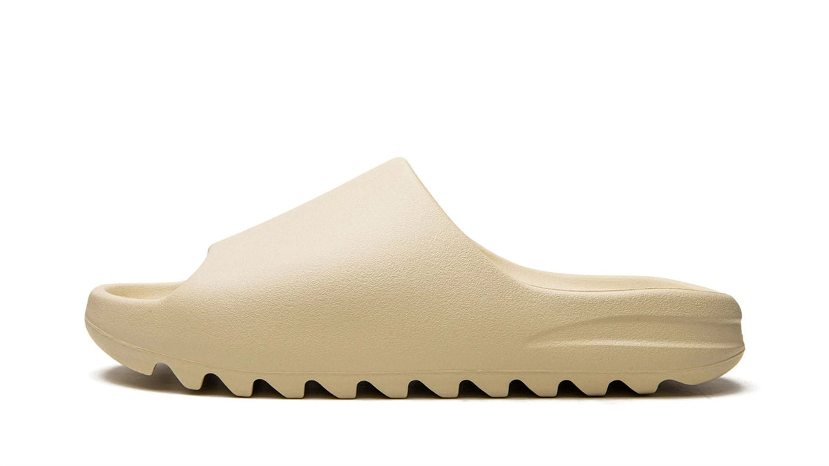 Yeezy SLIDE "Pure"