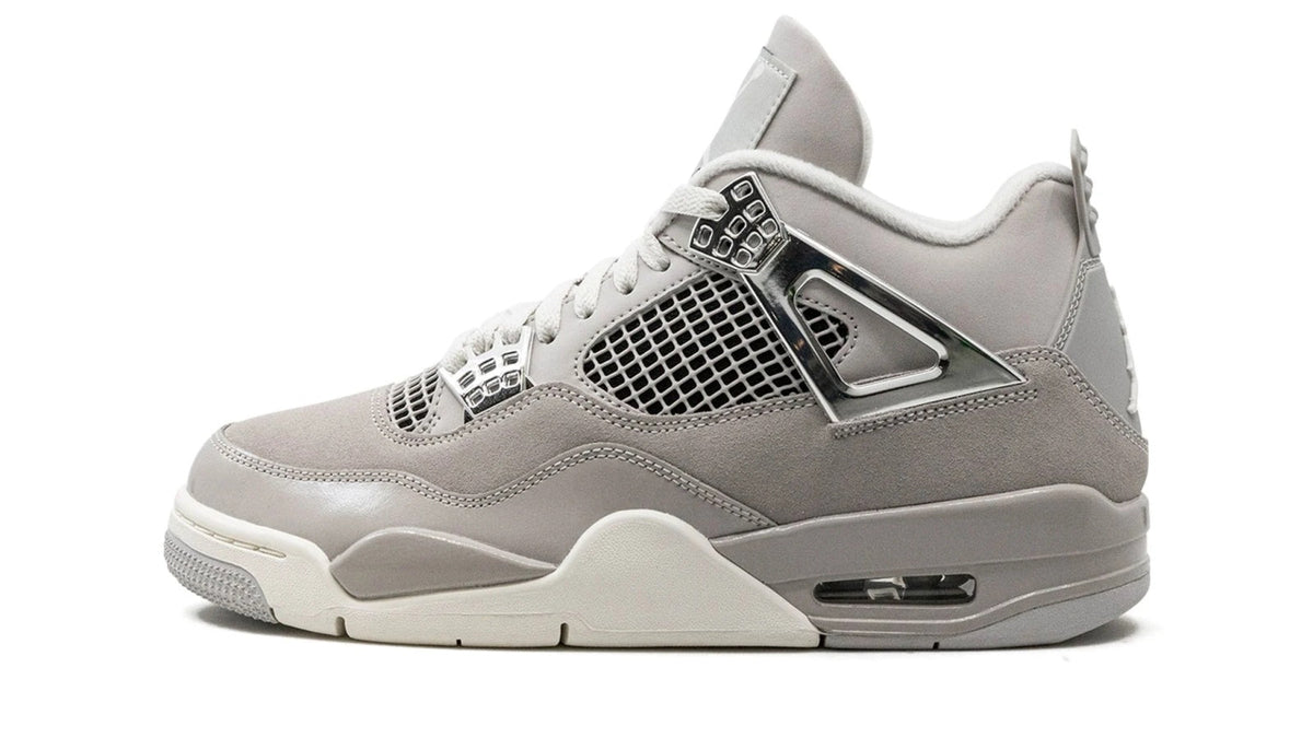 Air Jordan 4 WMNS "Frozen Moments"