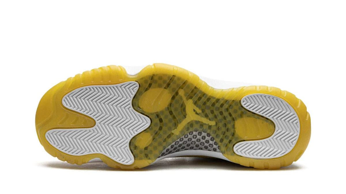 Air Jordan 11 Low WMNS "Yellow Snakeskin"