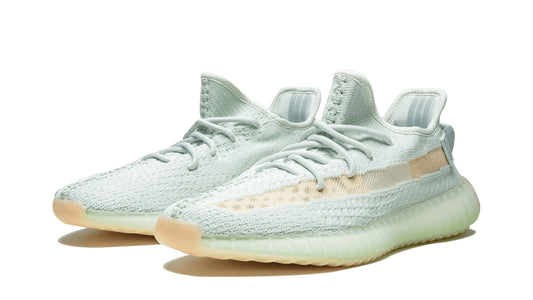Yeezy BOOST 350 V2 "Hyper Space"