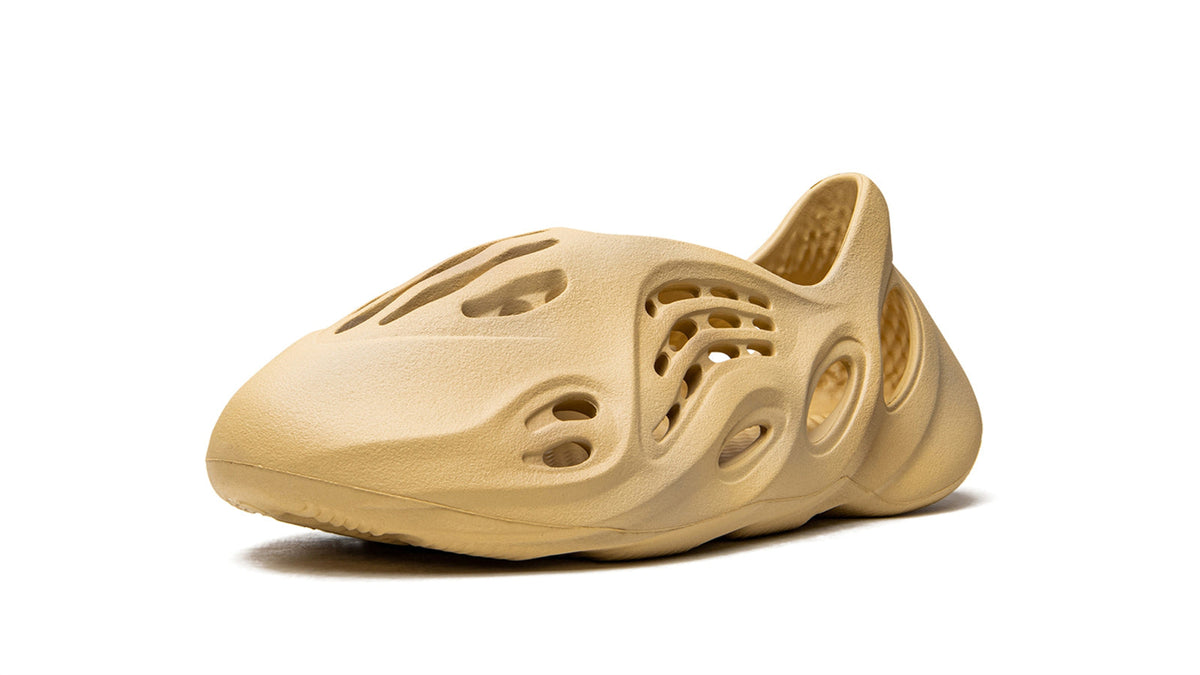 Yeezy FOAM RUNNER "Desert Sand"
