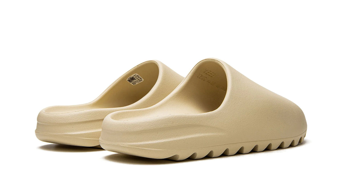 Yeezy SLIDE "Pure"
