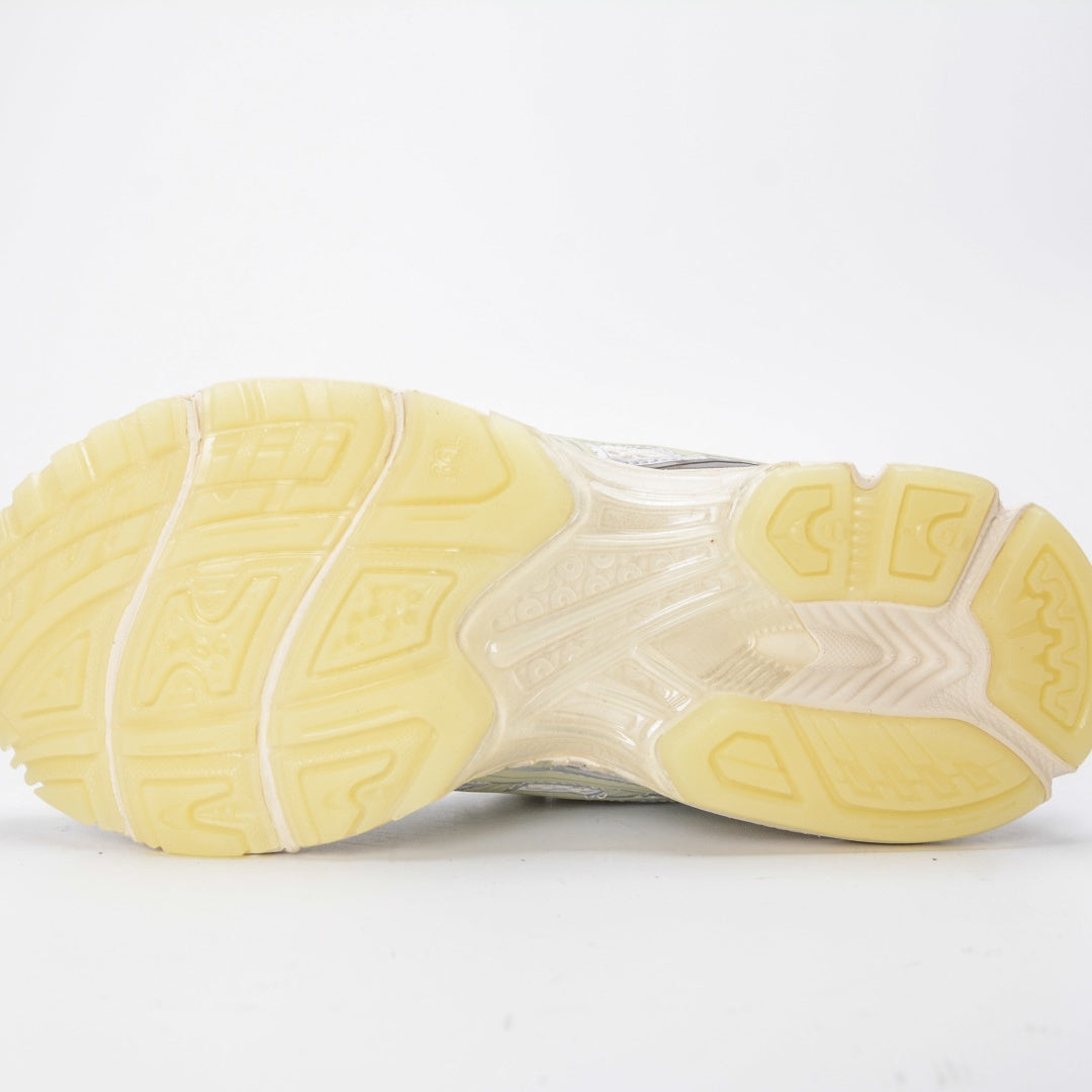 ASICS GEL-KAYANO Running Shoes