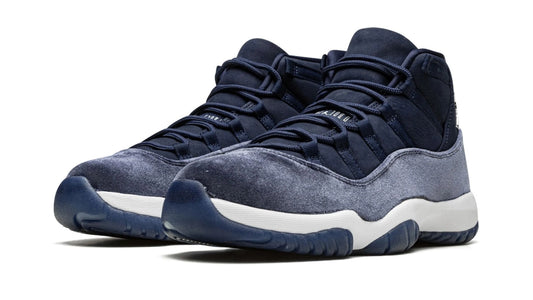 Air Jordan 11 VELVET WMNS "Midnight Navy"