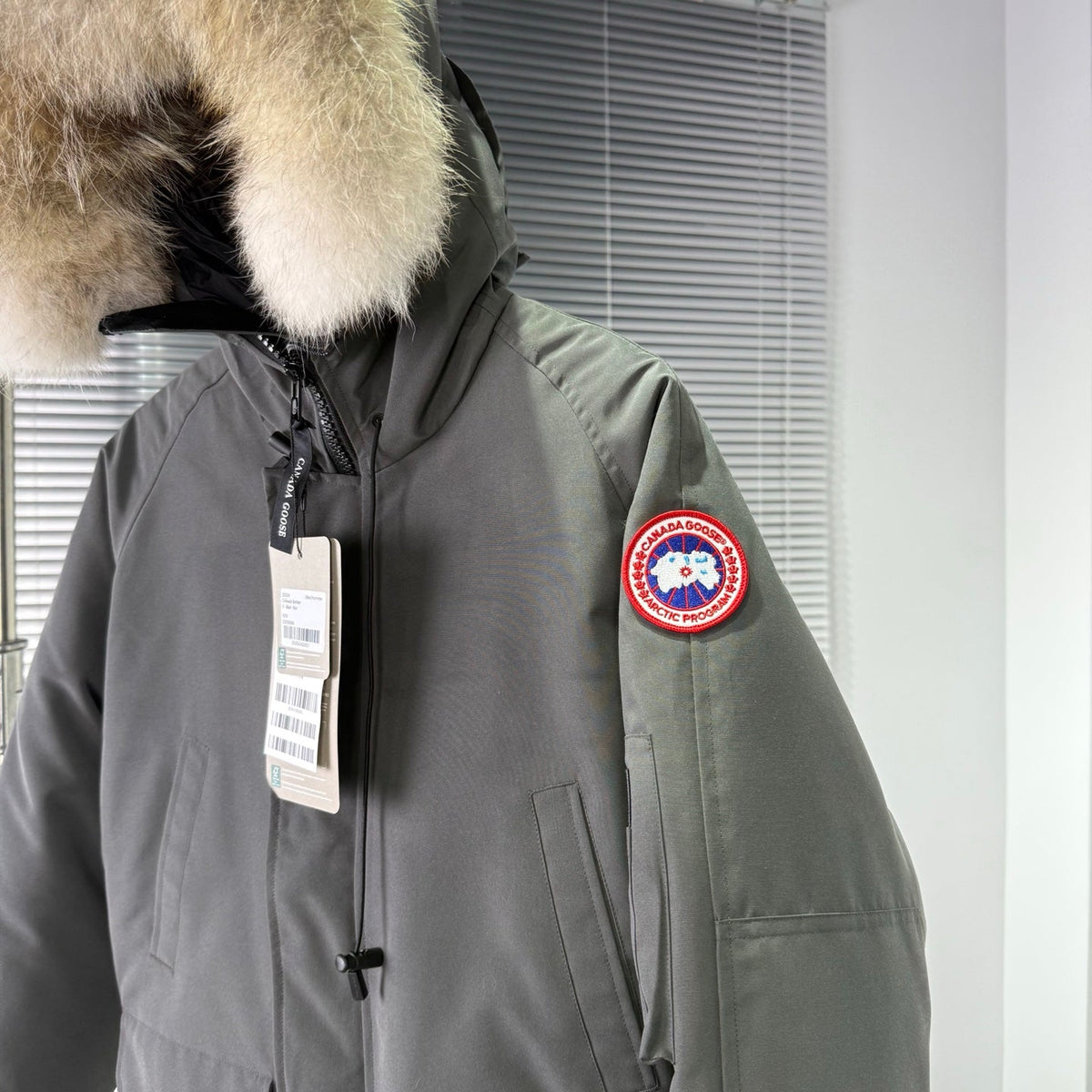 Chilliwack Hooded Down Bomber Jacket – Version 01