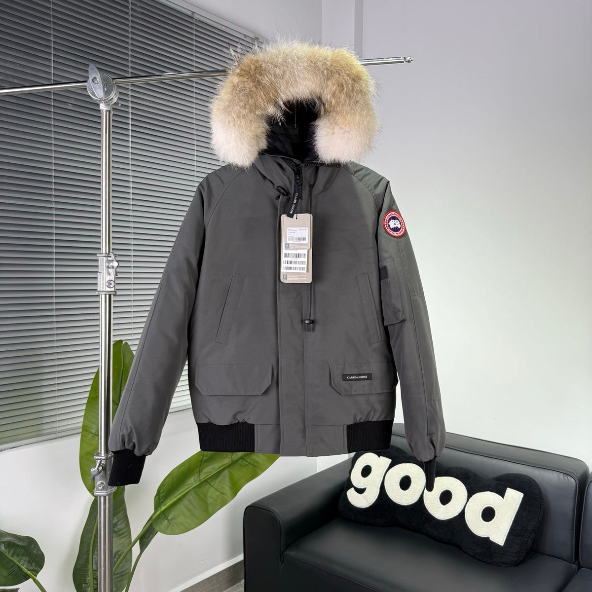 Chilliwack Hooded Down Bomber Jacket – Version 01