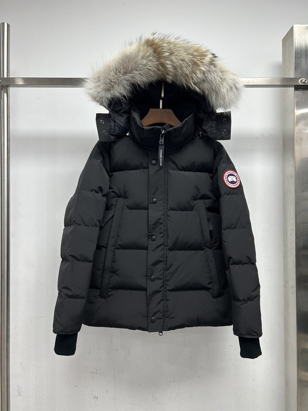 Canada Goose 2048M Hooded Down Jacket – Graphite Grey