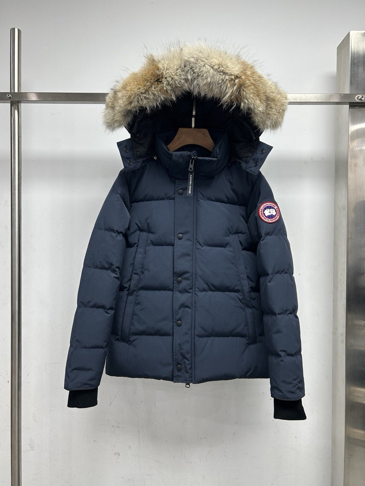 Canada Goose 2048M Hooded Down Jacket – Graphite Grey