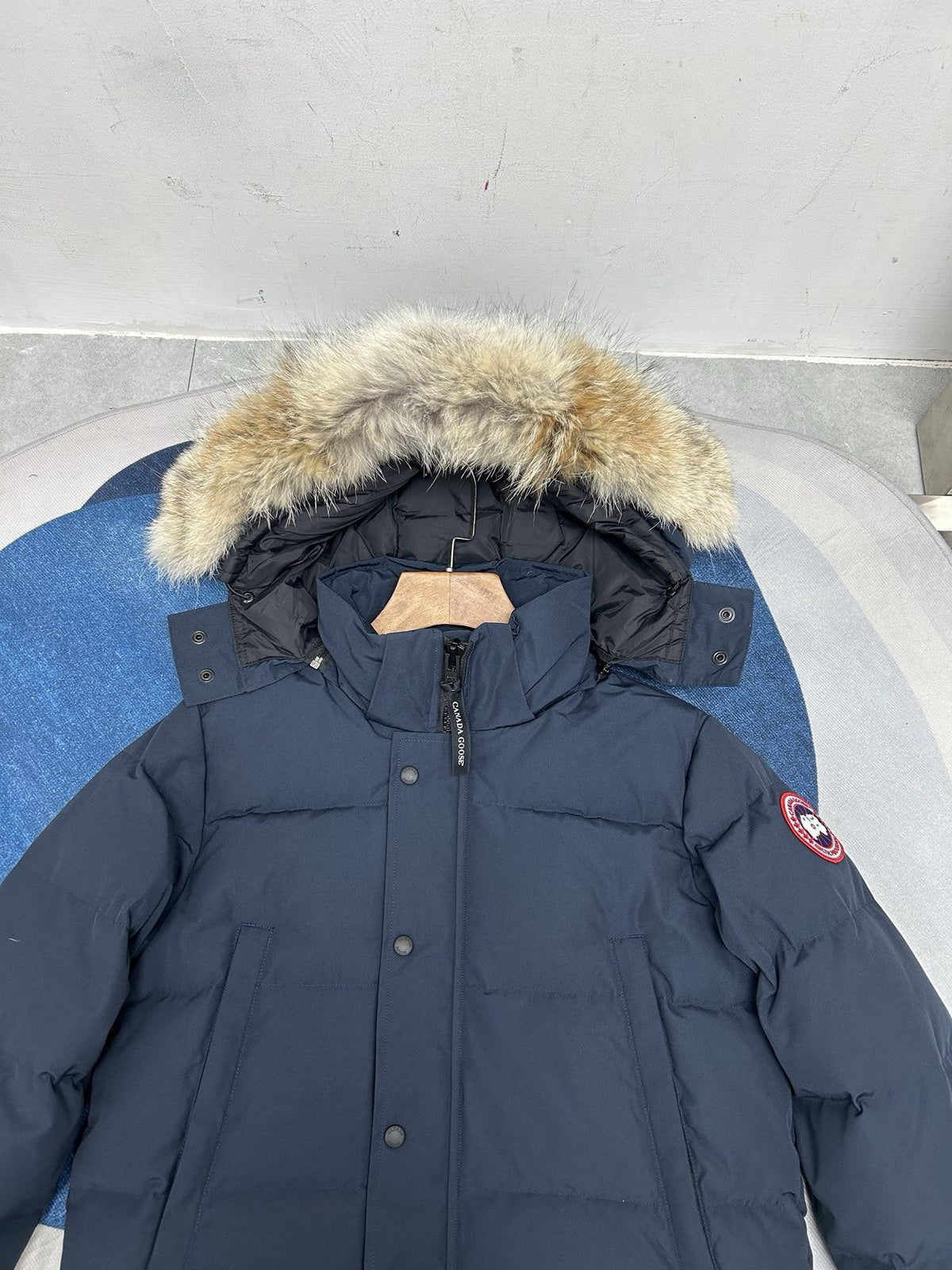 Canada Goose 2048M Hooded Down Jacket – Graphite Grey