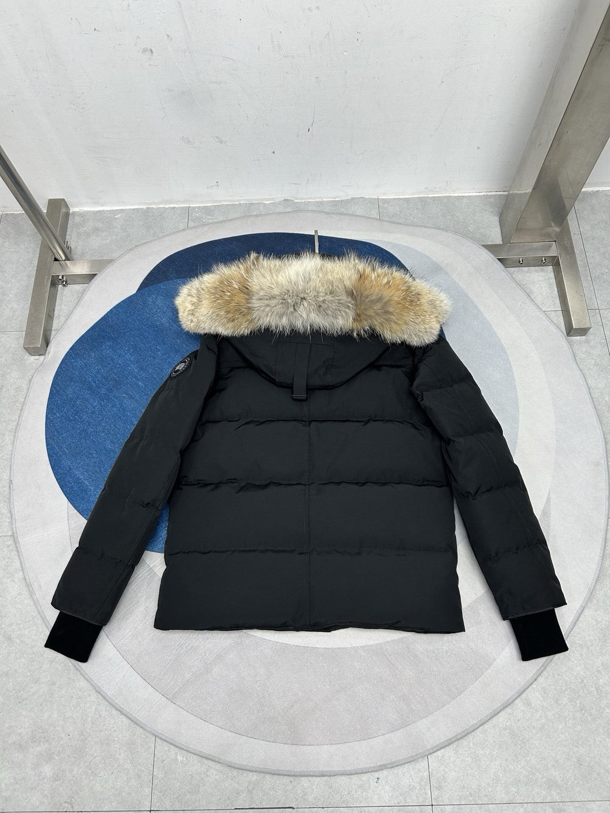 Canada Goose 2048M Hooded Down Jacket – Graphite Grey