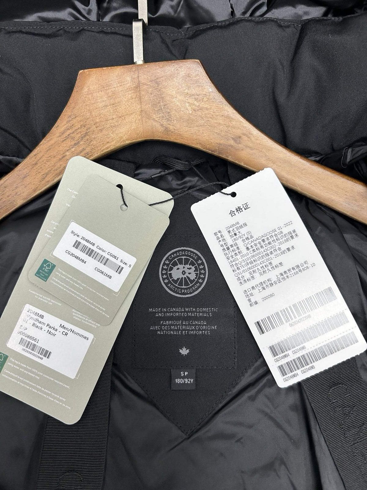 Canada Goose 2048M Hooded Down Jacket – Graphite Grey