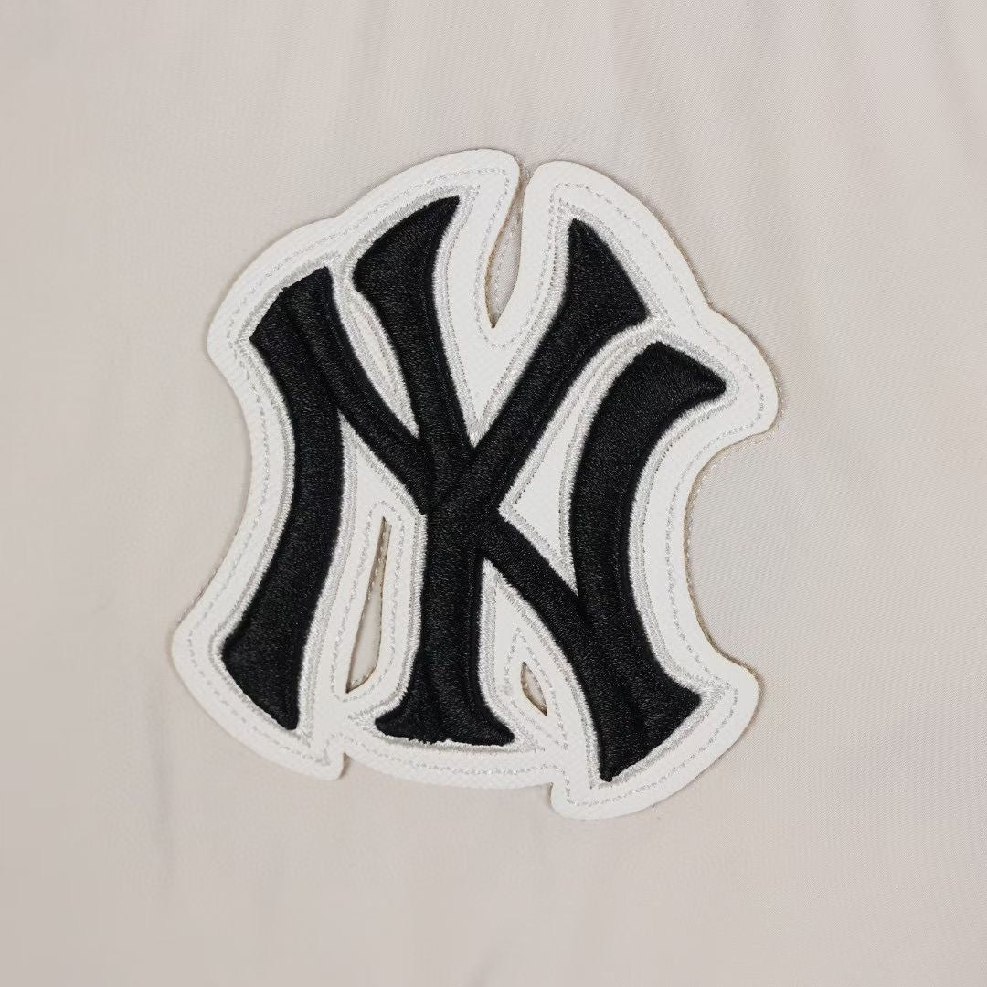 MLB New York Yankees Unisex Cropped Down Jacket with Plush Collar