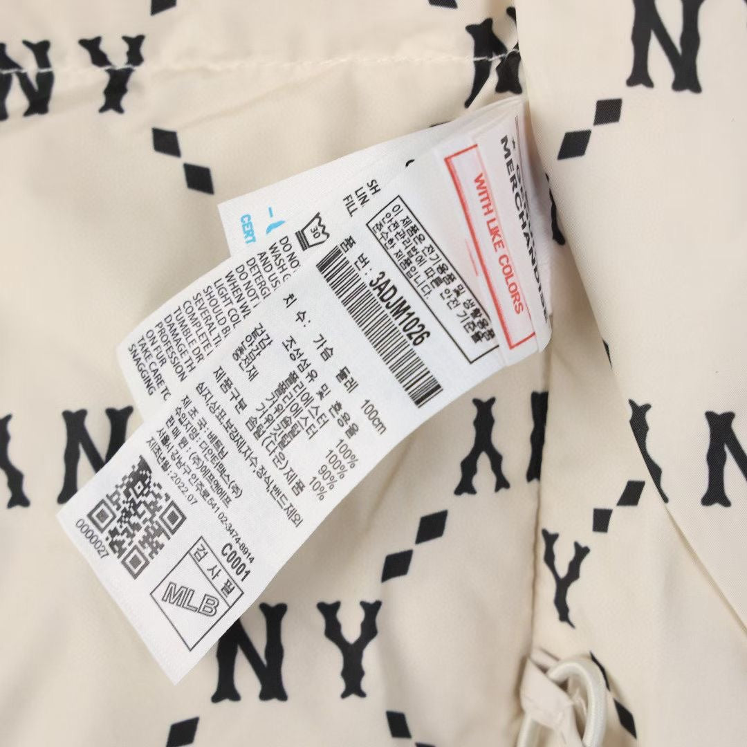 MLB New York Yankees Unisex Cropped Down Jacket with Plush Collar