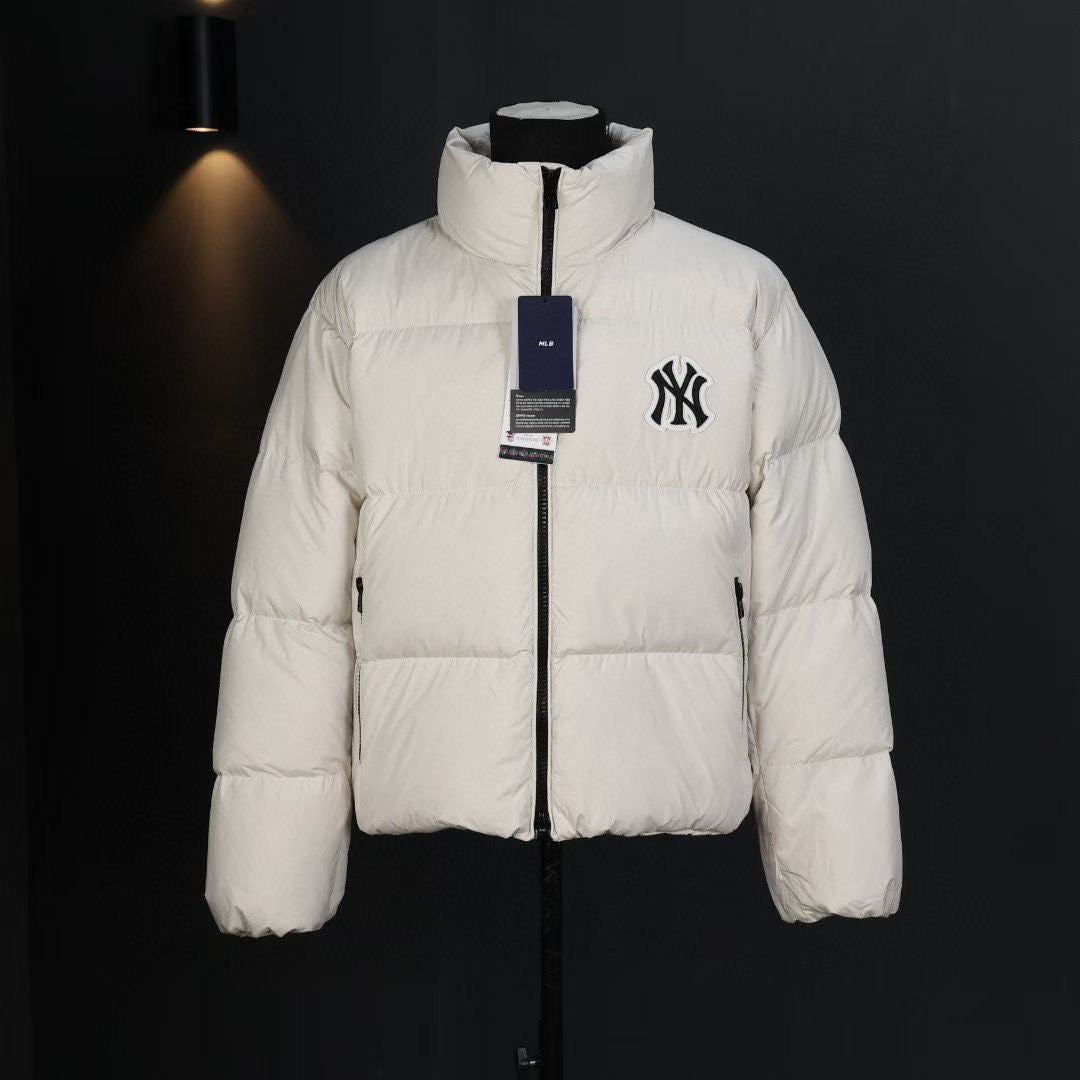 MLB New York Yankees Unisex Cropped Down Jacket with Plush Collar
