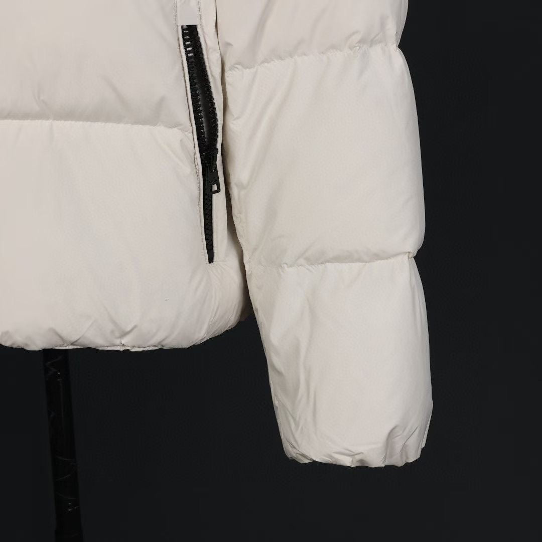 MLB New York Yankees Unisex Cropped Down Jacket with Plush Collar