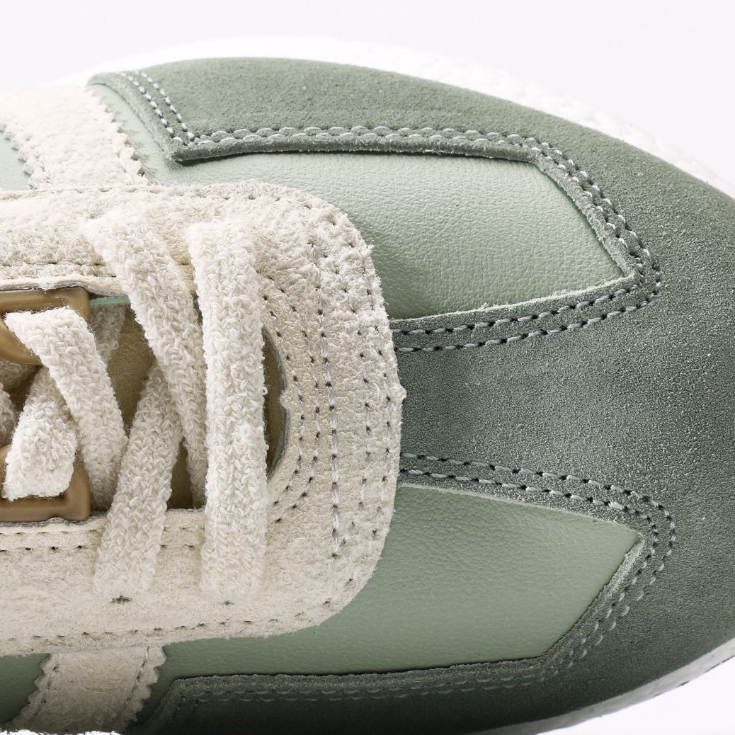 adidas Retropy E5 Sneakers – TPU Midsole Cushioning