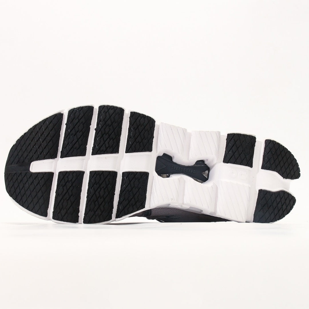 On Cloud X 5 Athleisure Shoes | CloudTec® Cushioning