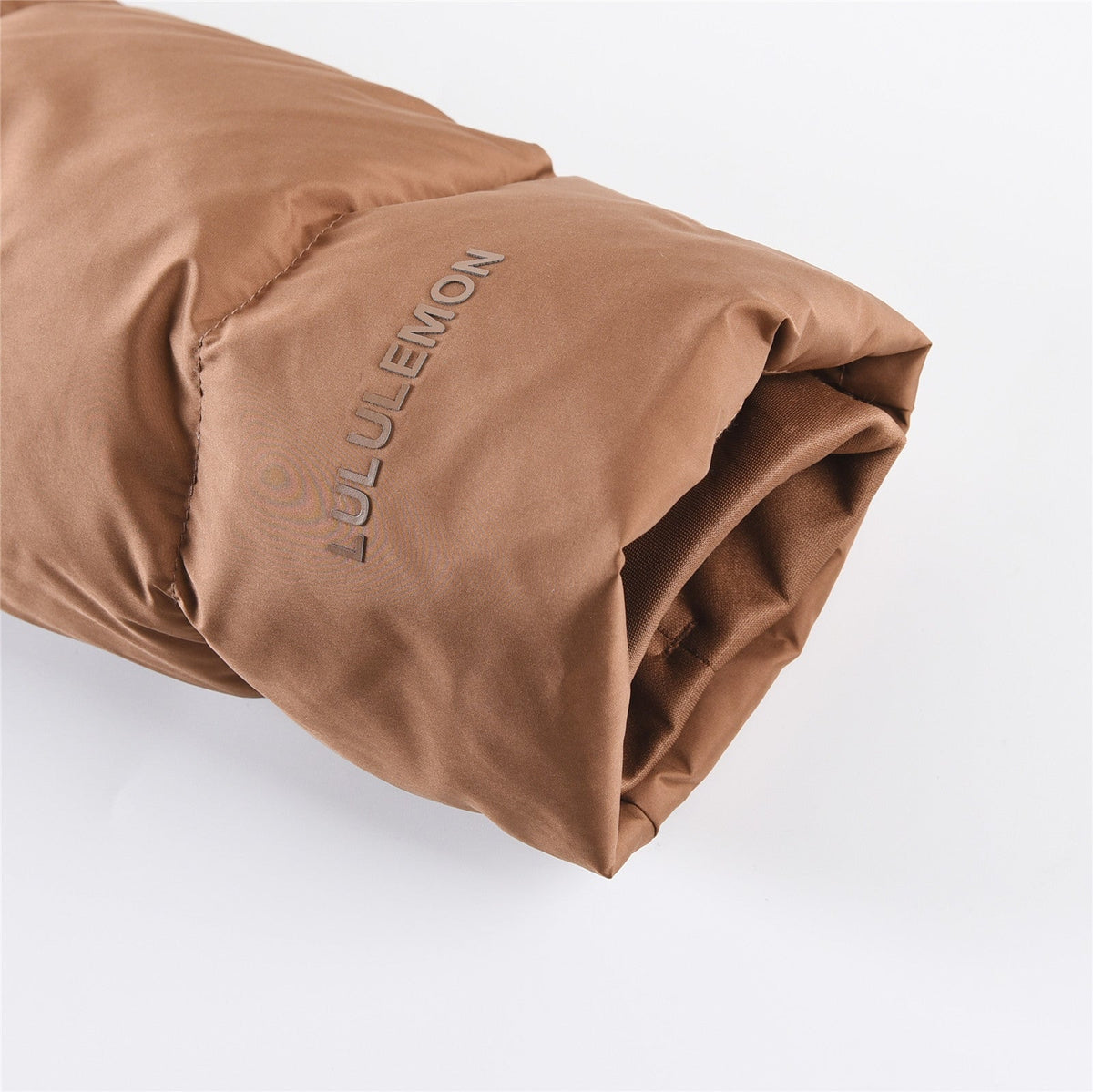 Lululemon Wunder Puff Cropped Goose Down Jacket with Detachable Hood