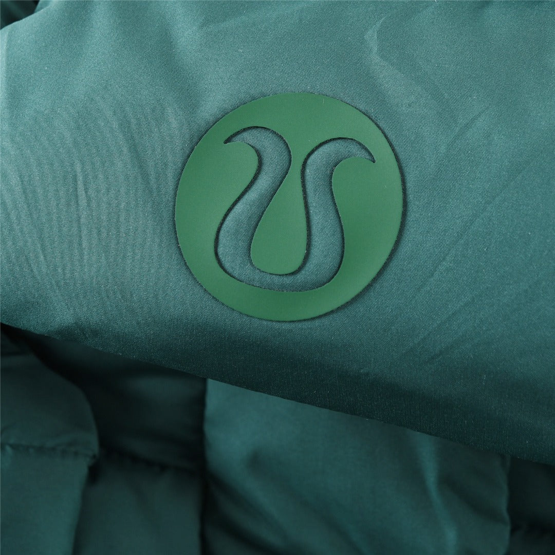 Lululemon Wunder Puff Cropped Goose Down Jacket with Detachable Hood