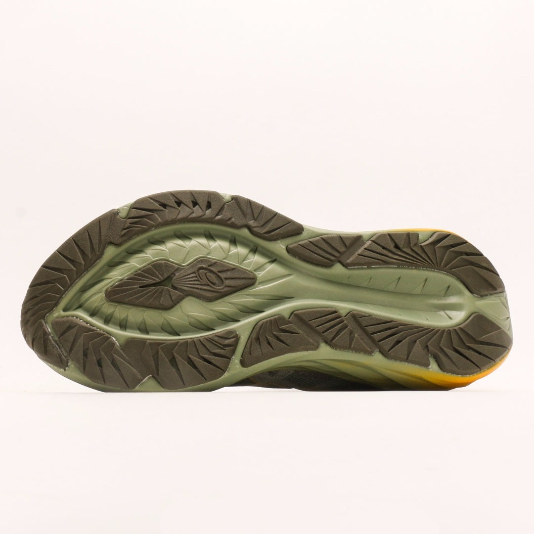 ASICS Novablast 4 Running Shoes