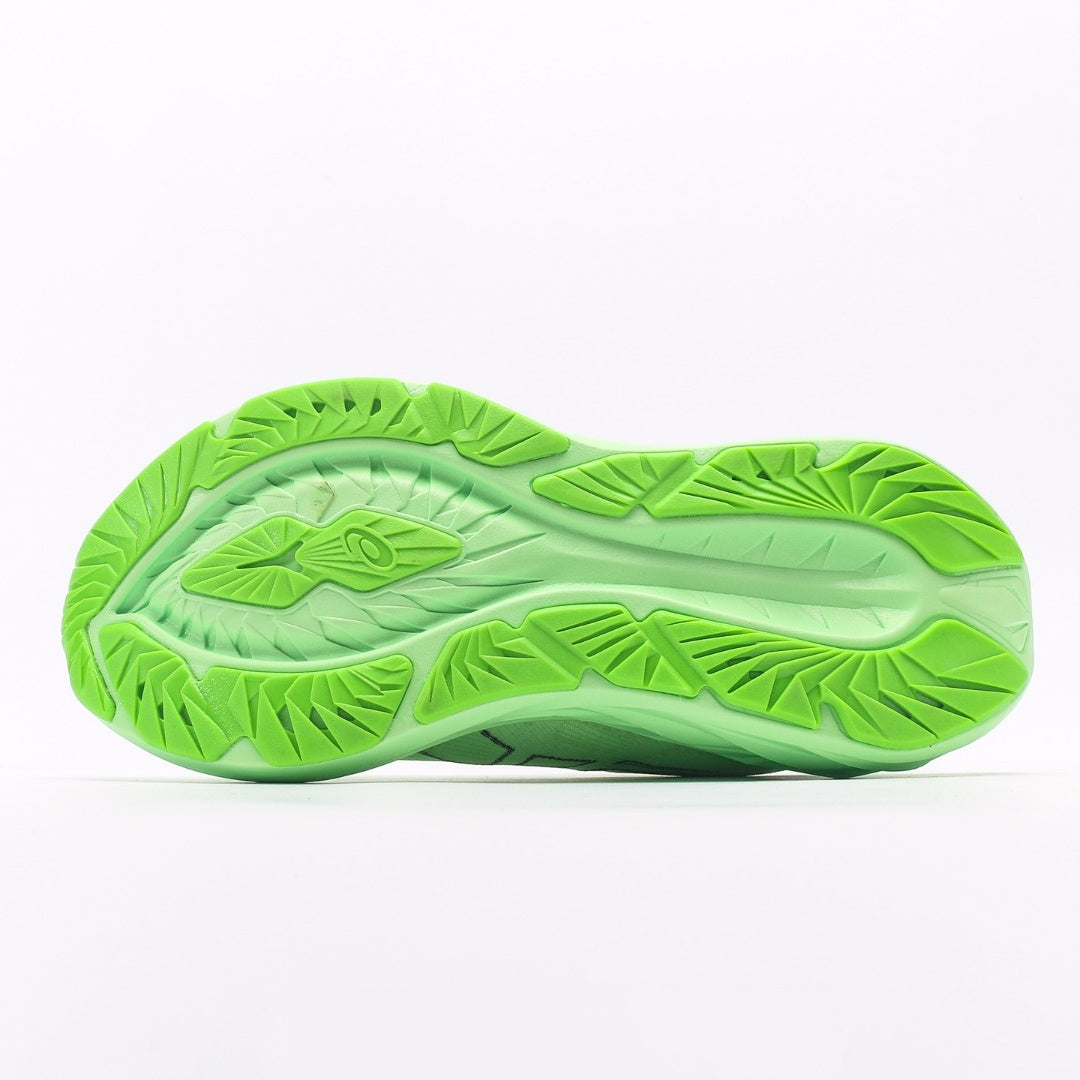 ASICS Novablast 4 Running Shoes