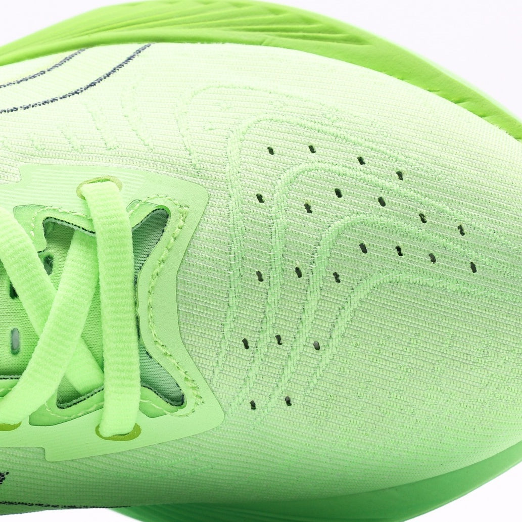 ASICS Novablast 4 Running Shoes
