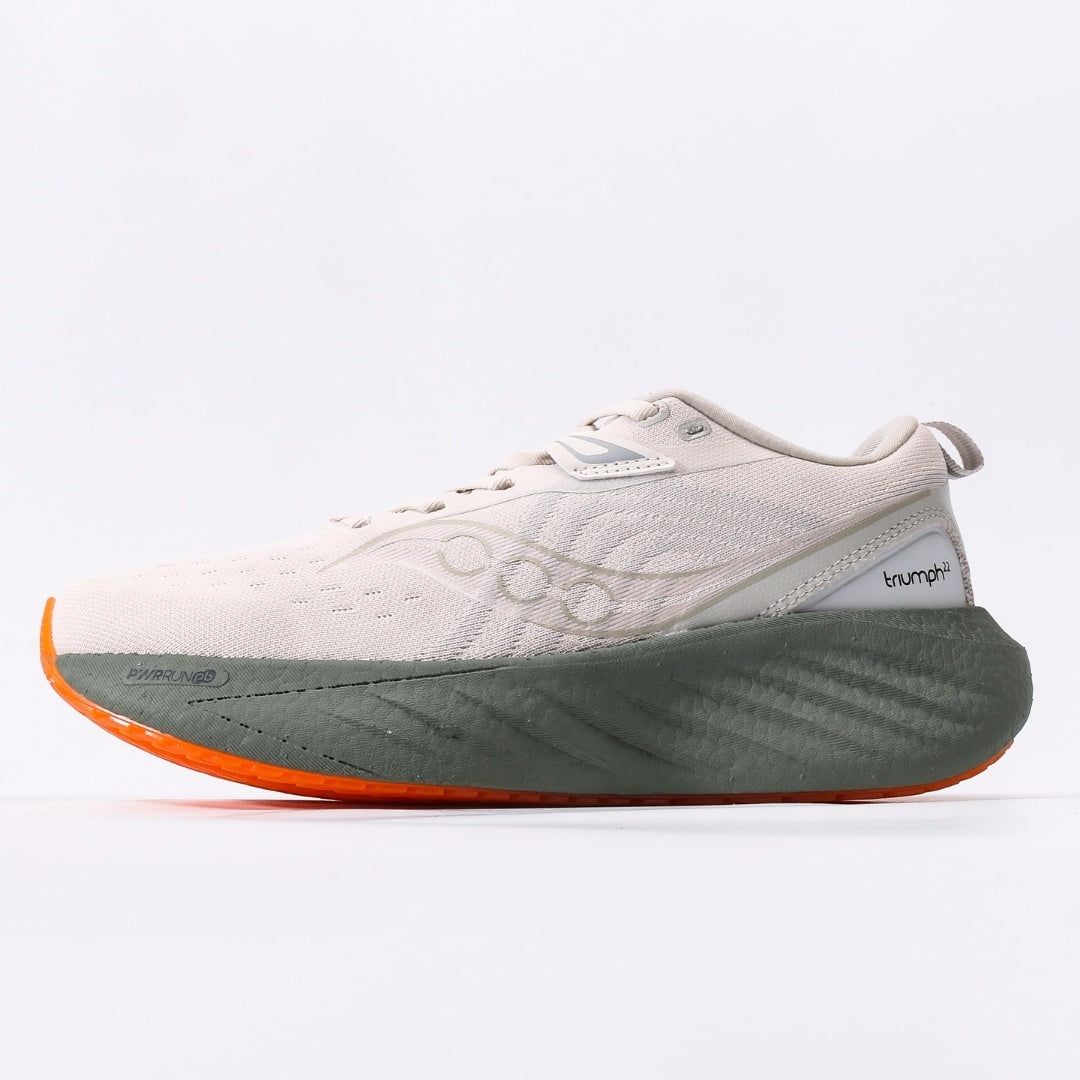 Saucony Triumph 22 Running Shoes | Breathable & Cushioned