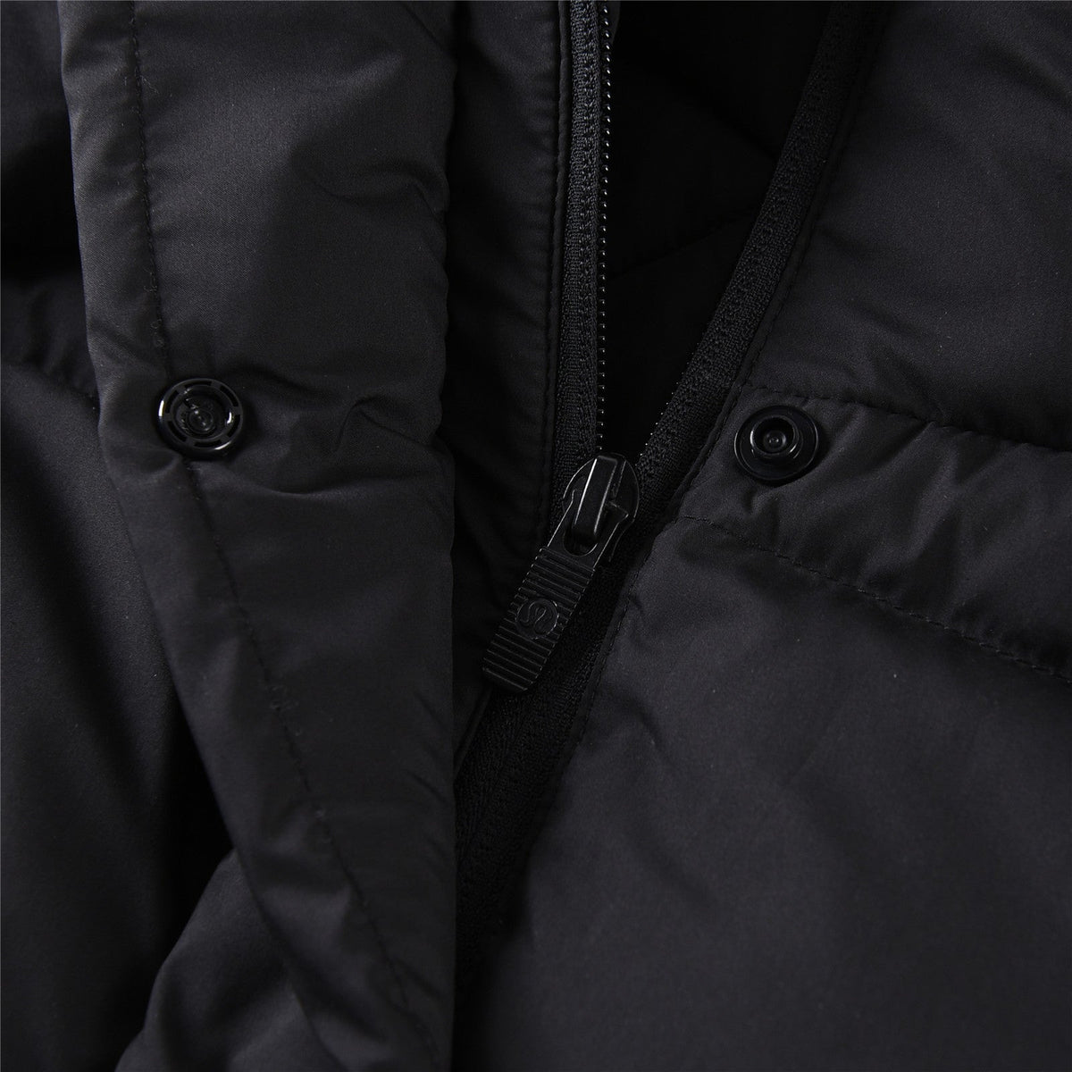 Lululemon SoftMatte Cropped Goose Down Puffer Jacket with Detachable Hood