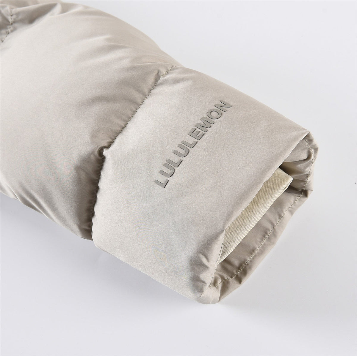 Lululemon SoftMatte Cropped Goose Down Puffer Jacket with Detachable Hood